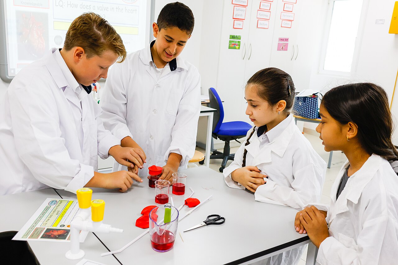 Physics & Chemistry Lab